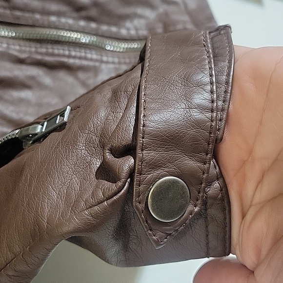 Ambiance Women's Brown Faux Leather Jacket Size Large - Picture 4 of 10